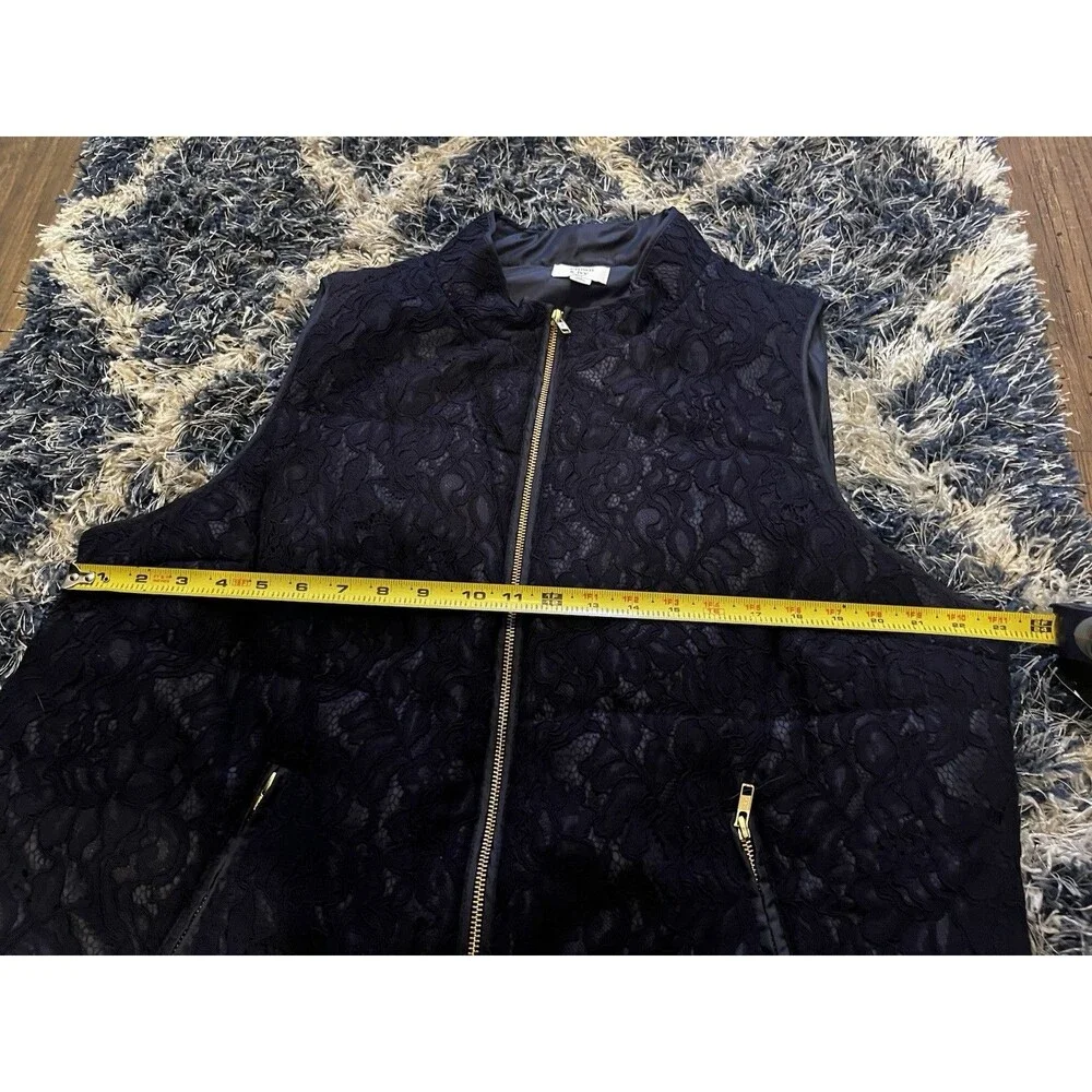 NWT Crown & Ivy Curvy Lace Vest – Navy Blue – Size 2x curvy - Picture 15 of 16